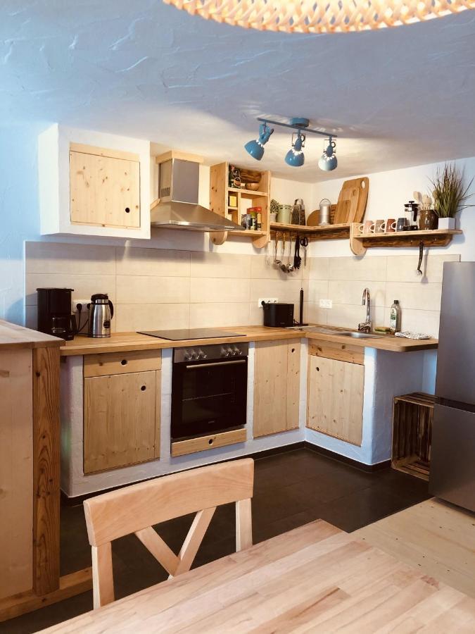 Apartamento Ferien An Der Traun Traunwalchen Exterior foto